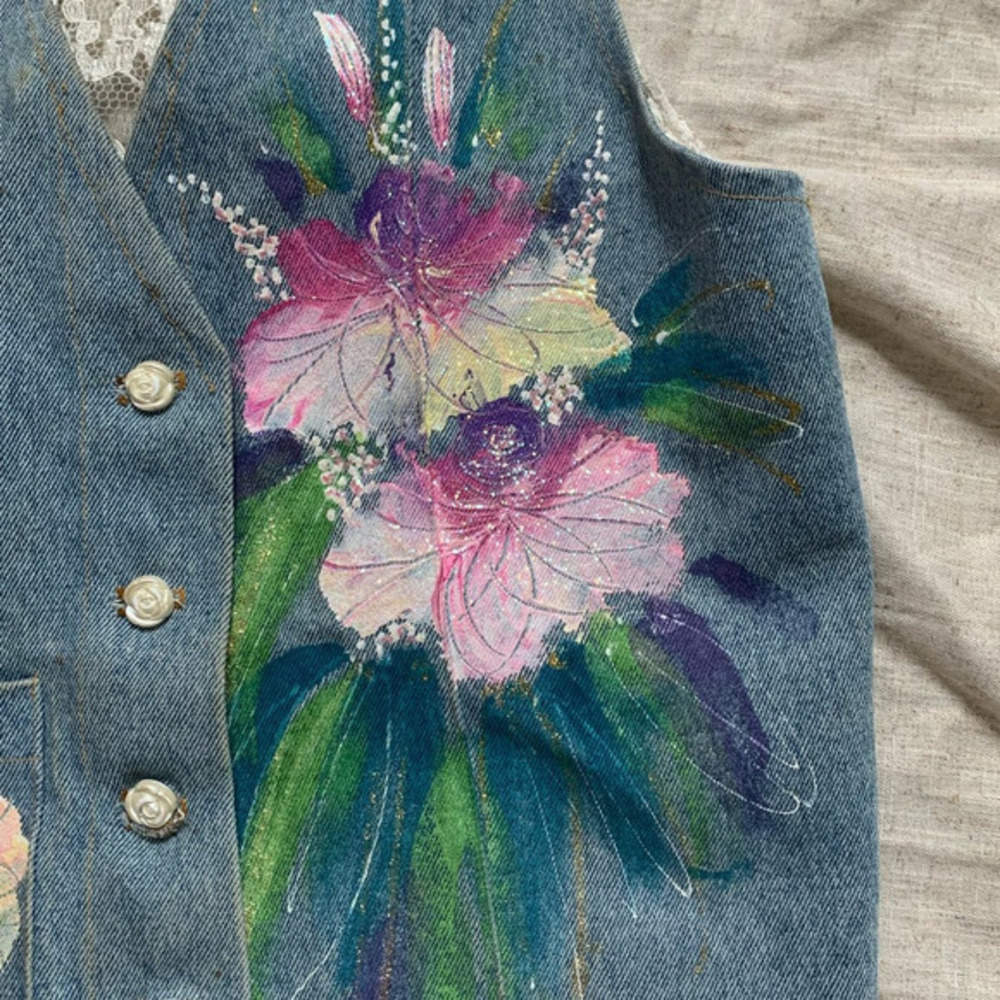 Vintage Denim Floral Painting‎ Vest - Picture 7 of 11